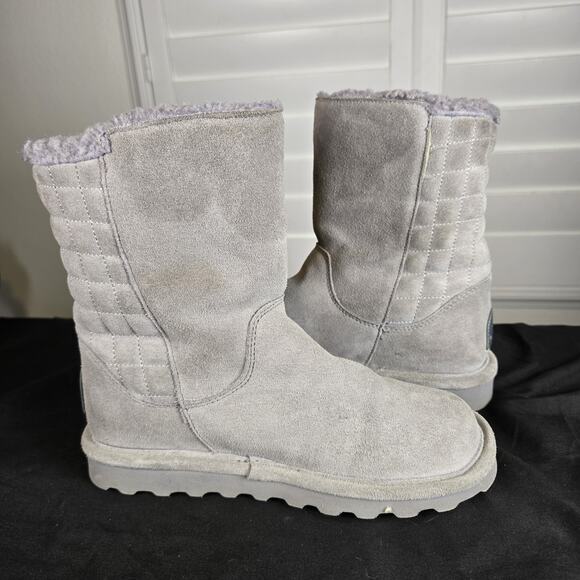Women's BearPaw Boots, Size 8M, Gray Suede. Pre-owned - Picture 1 of 10